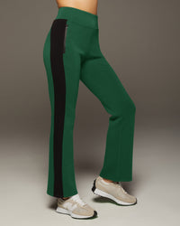 Carve Flare Pant - Pine/Black