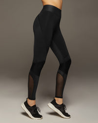 Moonwalk Mesh Legging - Black