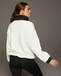 Powder Jacket - Black/Ivory