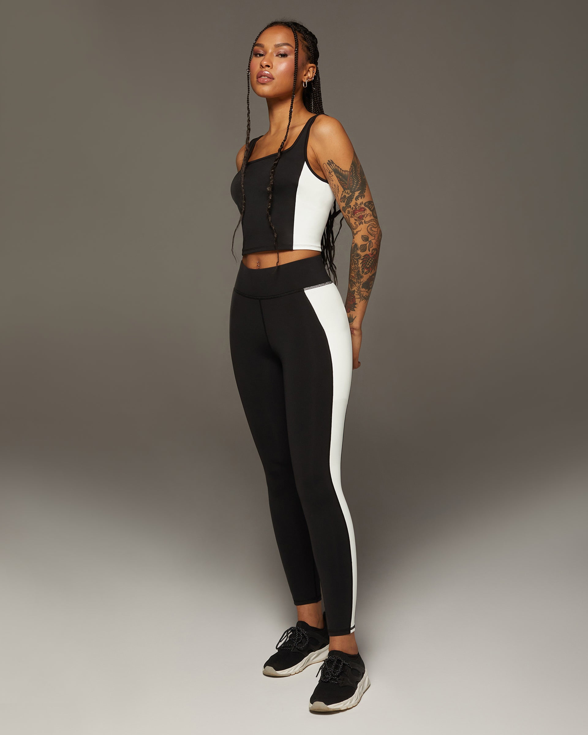 Velocity Crop Top - Black/Ivory